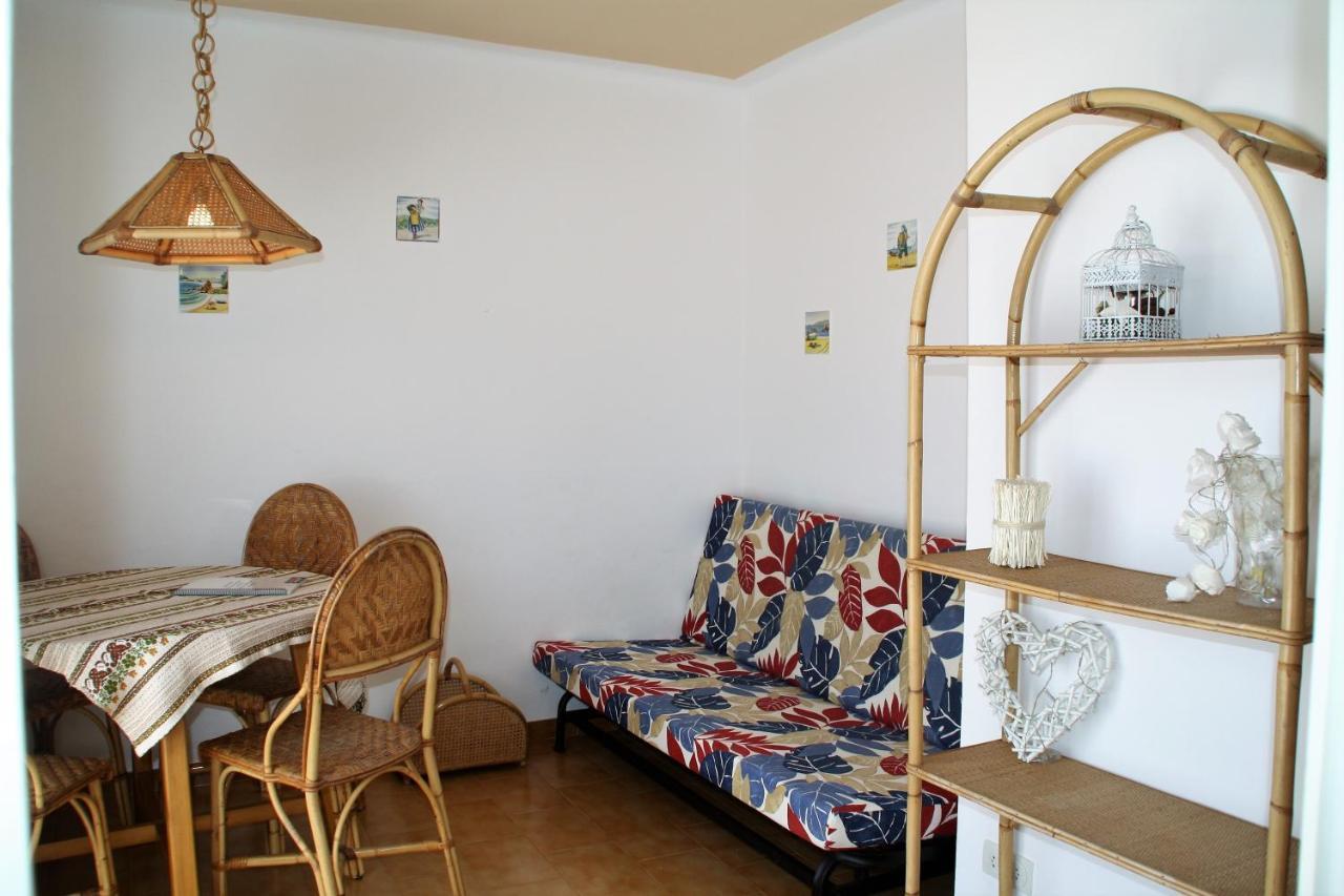 Apartaments Margarita Sabina Pinell Platja d'Aro Esterno foto