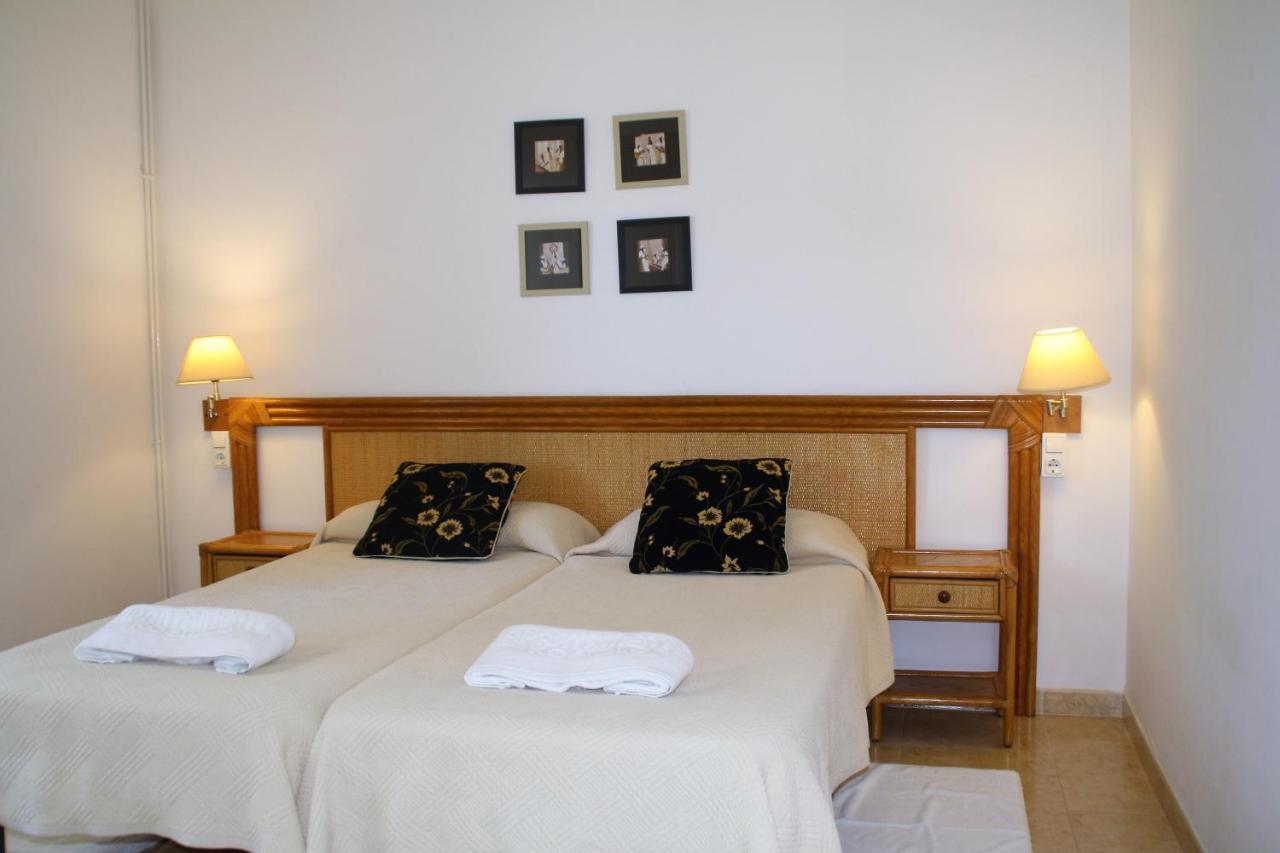 Apartaments Margarita Sabina Pinell Platja d'Aro Esterno foto