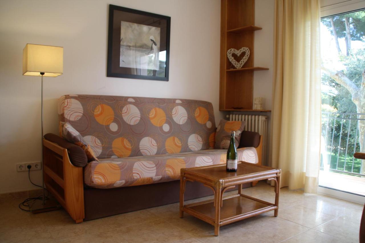 Apartaments Margarita Sabina Pinell Platja d'Aro Esterno foto