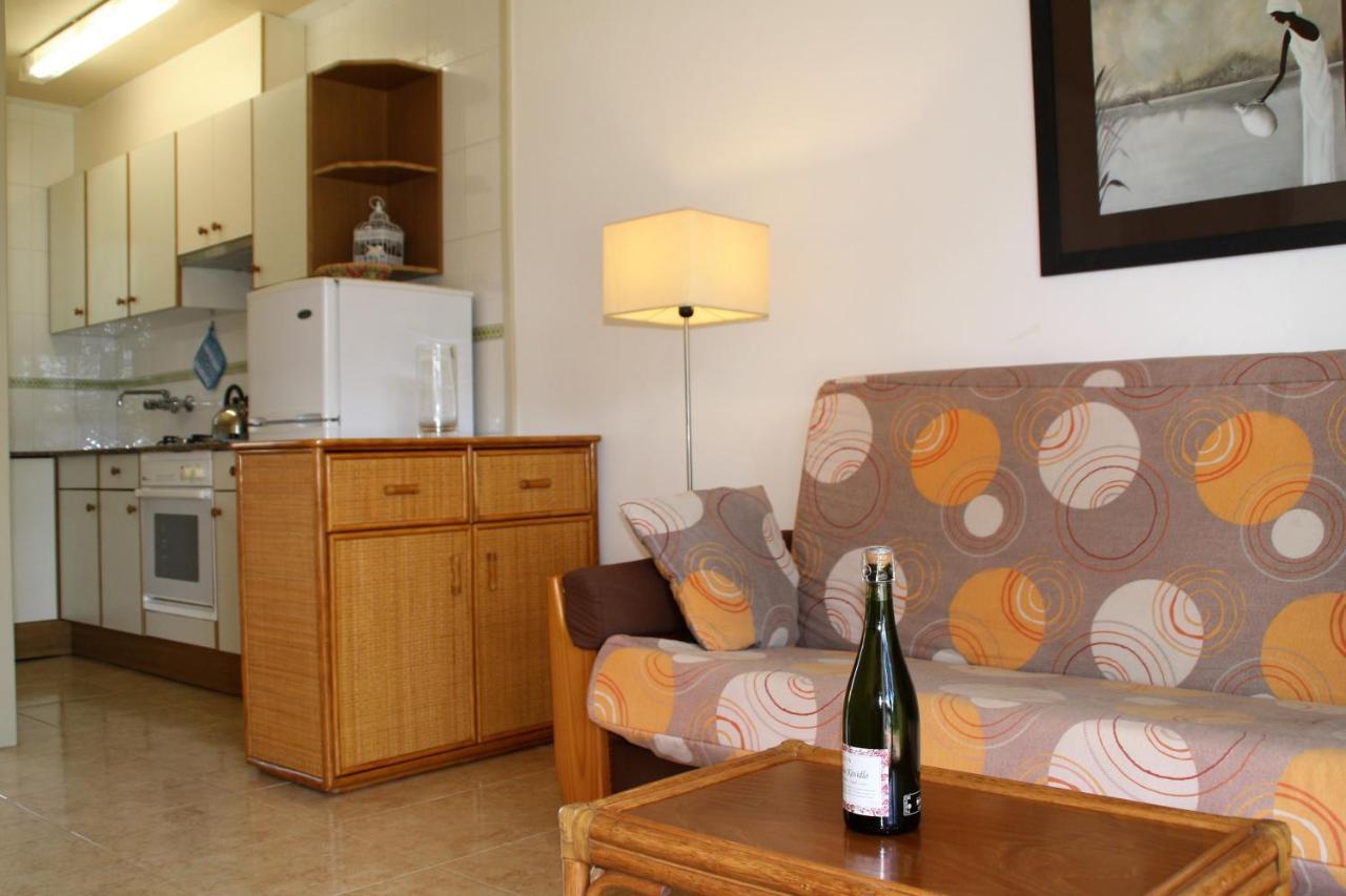 Apartaments Margarita Sabina Pinell Platja d'Aro Esterno foto