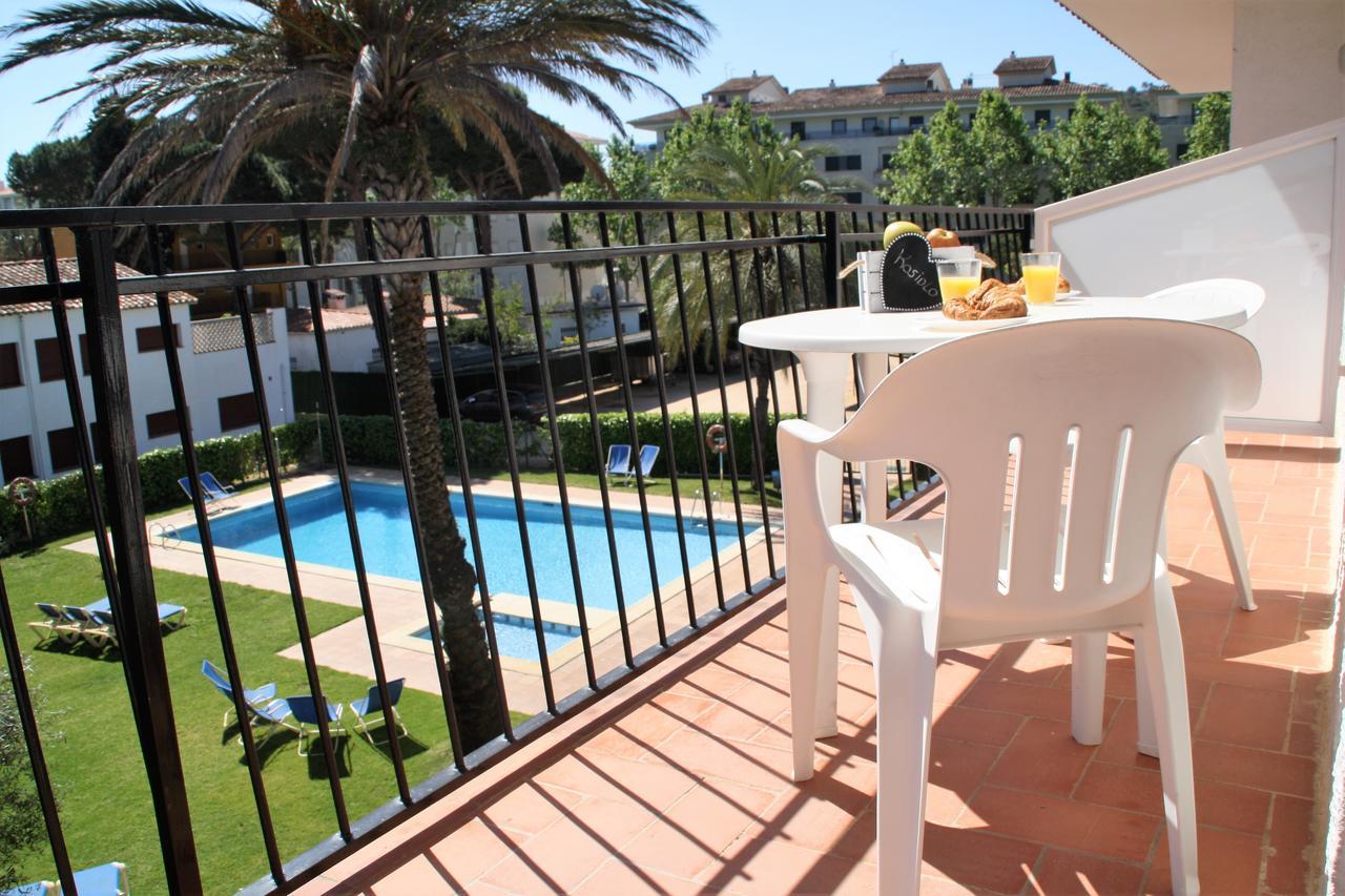 Apartaments Margarita Sabina Pinell Platja d'Aro Esterno foto