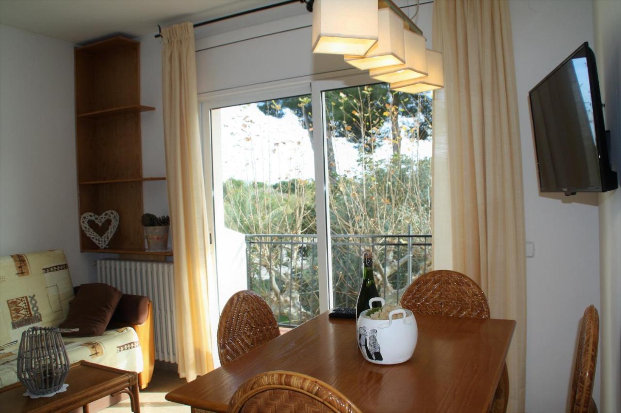 Apartaments Margarita Sabina Pinell Platja d'Aro Esterno foto