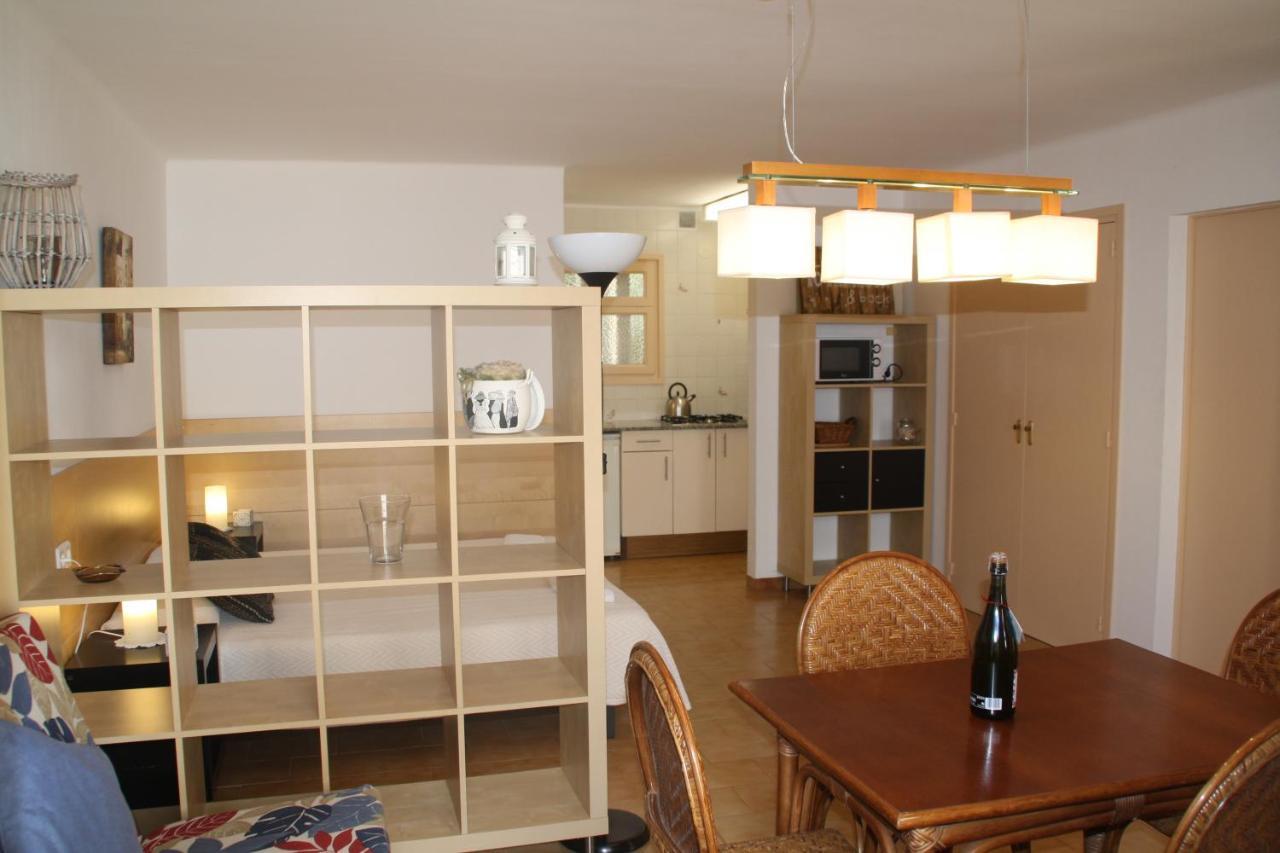 Apartaments Margarita Sabina Pinell Platja d'Aro Esterno foto