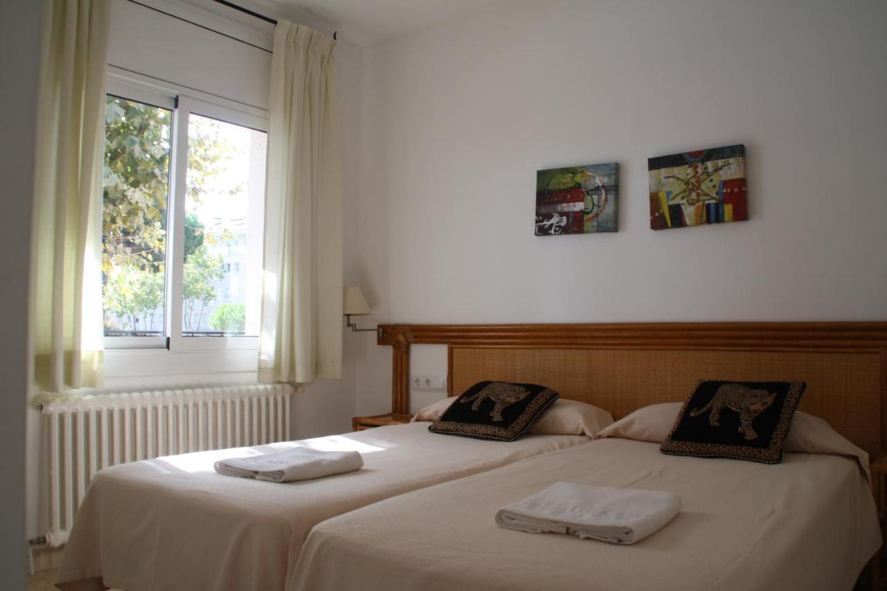 Apartaments Margarita Sabina Pinell Platja d'Aro Esterno foto